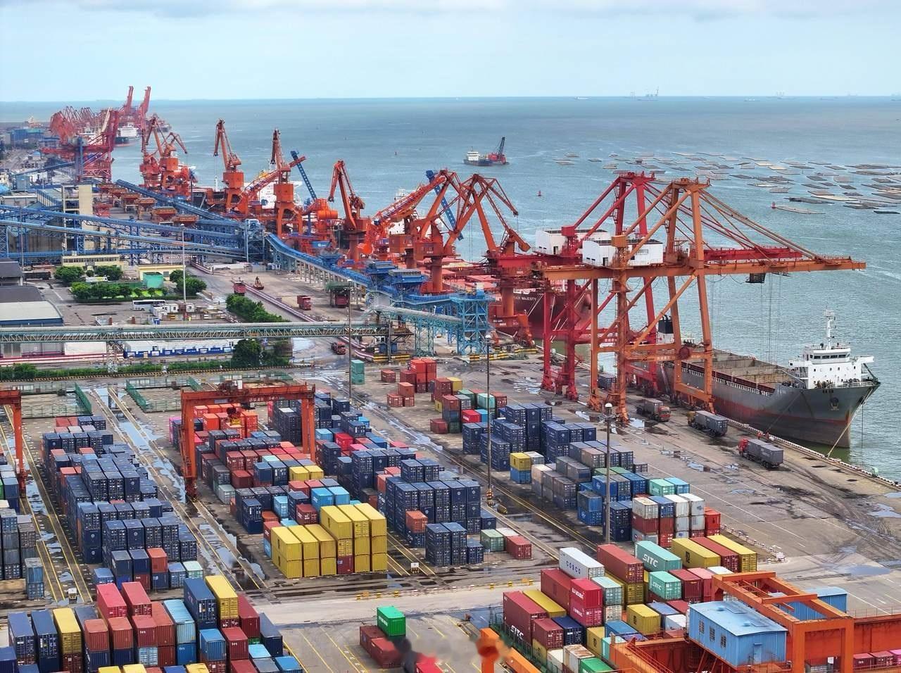 信号不一般，国家紧急约谈淘宝、抖音、小红书等电商平台，这次约谈说白了就是“杀鸡儆