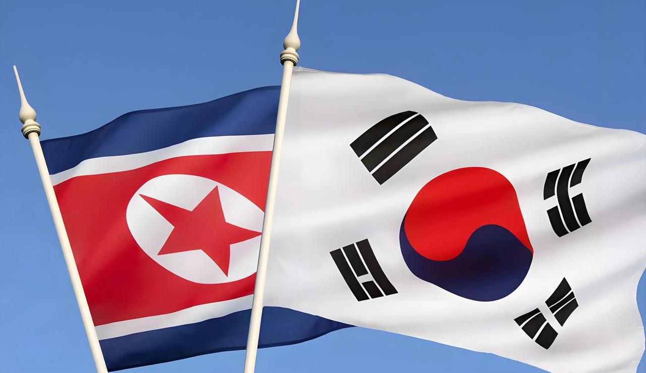 朝鲜和韩国终于都意识到，朝鲜半岛不可能统一了，最近韩国总统李在明明确宣布，不再追