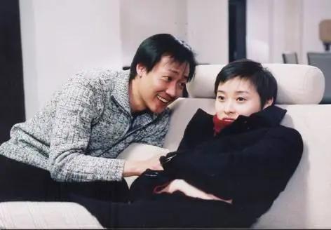 吴越和辛柏青结婚了？特别喜欢辛柏青，《人世间》的周家老大，演的太好了。坊间传闻辛