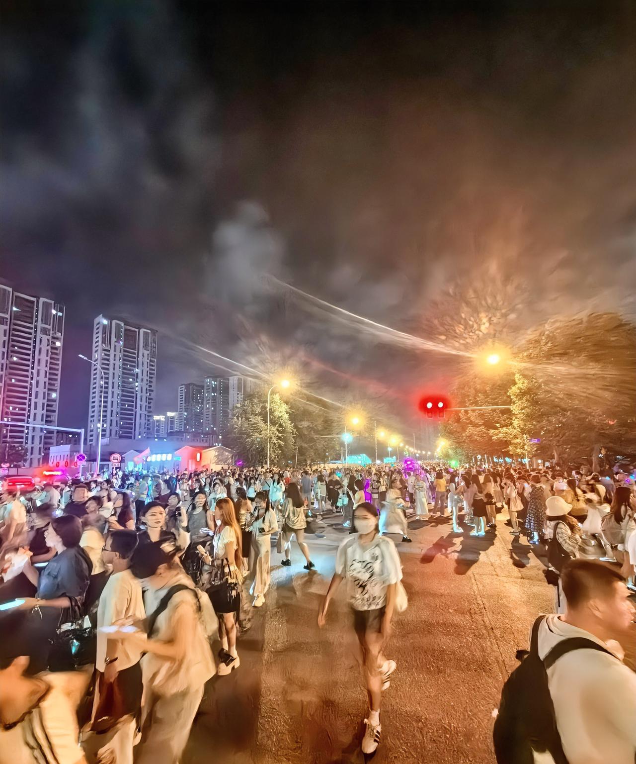 有一说一，大连连续两个周末承接大型演唱会，一个刀郎、一个时代少年团，从文旅到管理