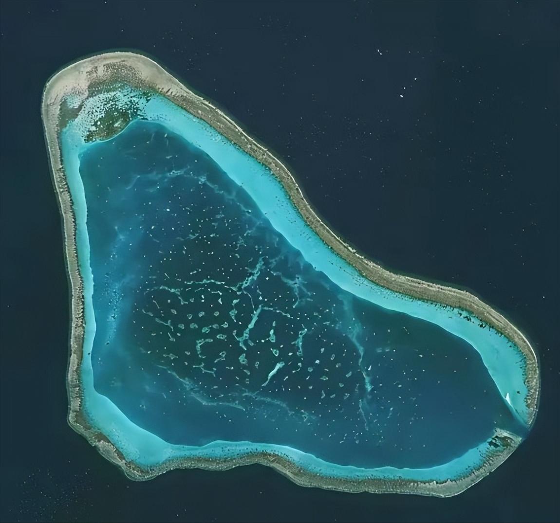不要再说给黄岩岛填岛了，这是不现实的，我们只能守，黄岩岛周围，出了泻湖范围，水深
