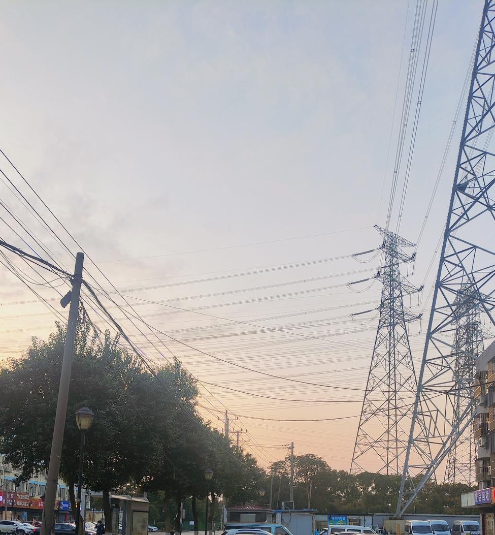 ：）一个性学家说：将军赶路，不追野兔！夫妻齐心其力断金。夫妻相处十不要：同房