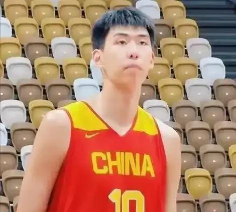 郭仕强最大的失误就是没带第三高点放弃刘传兴不用！放弃沈梓捷不用！放弃徐昕不