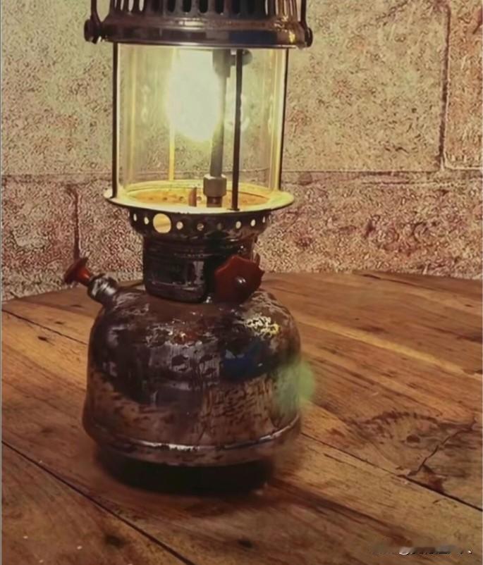 你家里有哪些70年代的老物件呢?下面这些老物件有谁能全部叫出名字，又有谁全部使用