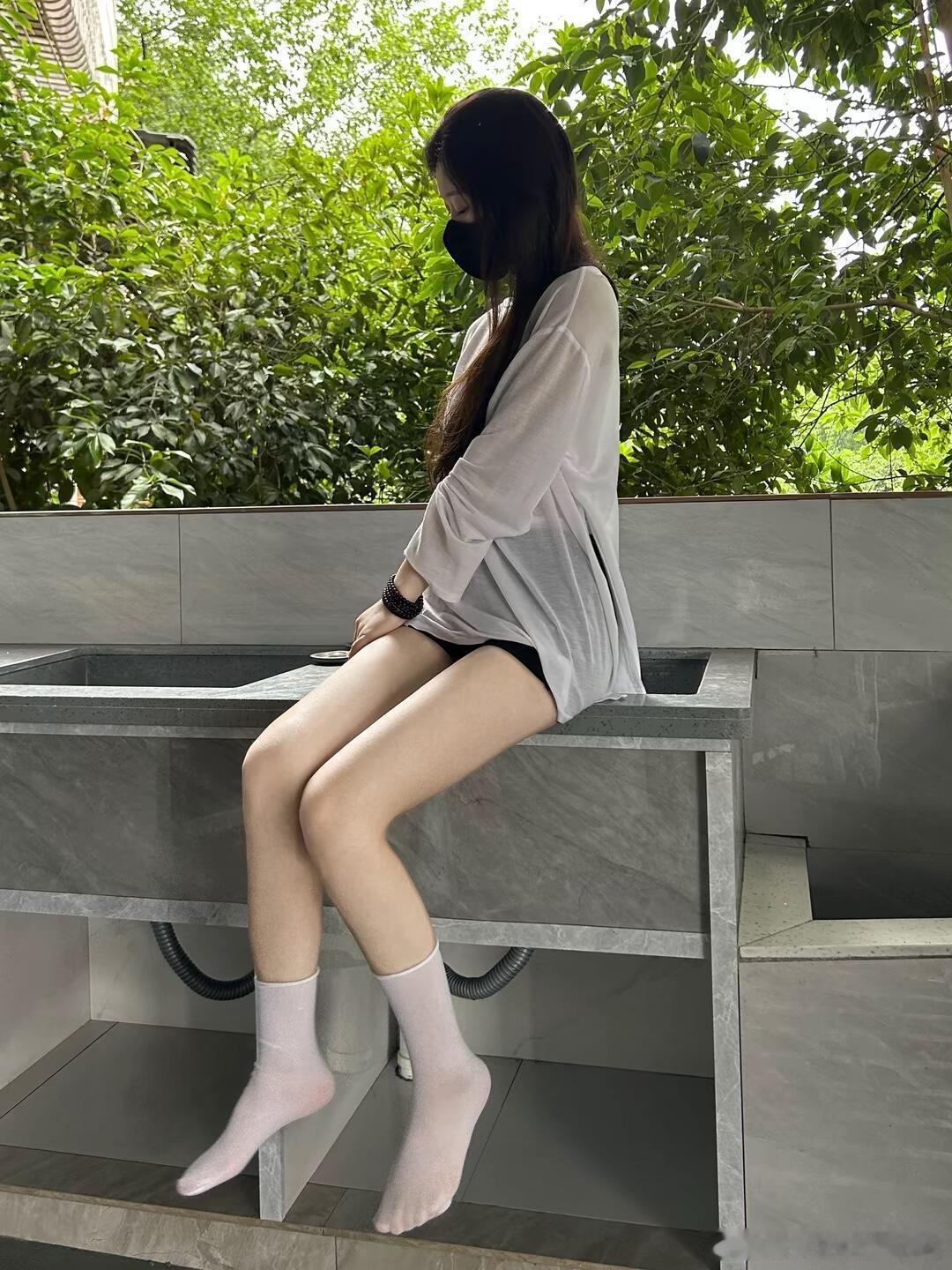 这个袜子太可爱了[吐舌头眯眼睛笑]​​​
