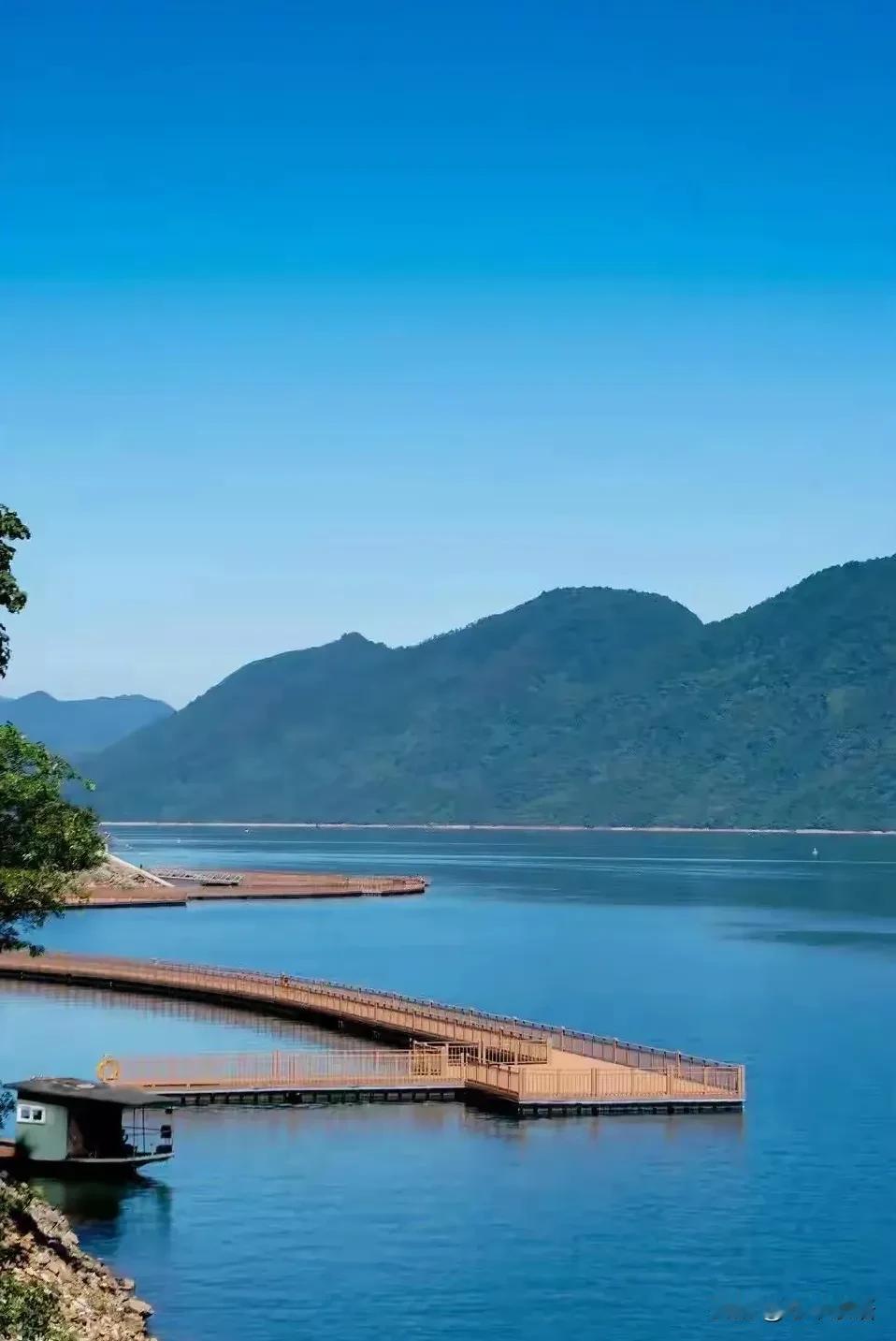 一段非常实在的话：“人过中年，不管是谁，​一旦孩子的人生大事解决了，​思想