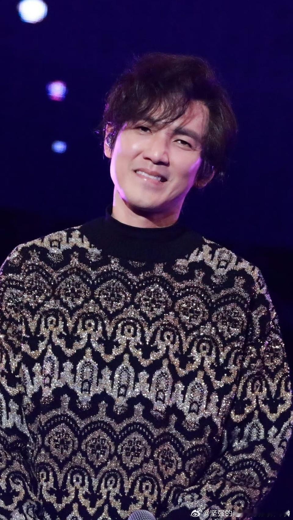 心愿便利贴贴到钟汉良有粉丝恶作剧，在便利贴上写“猜猜我是谁”，后面画了个鬼脸。