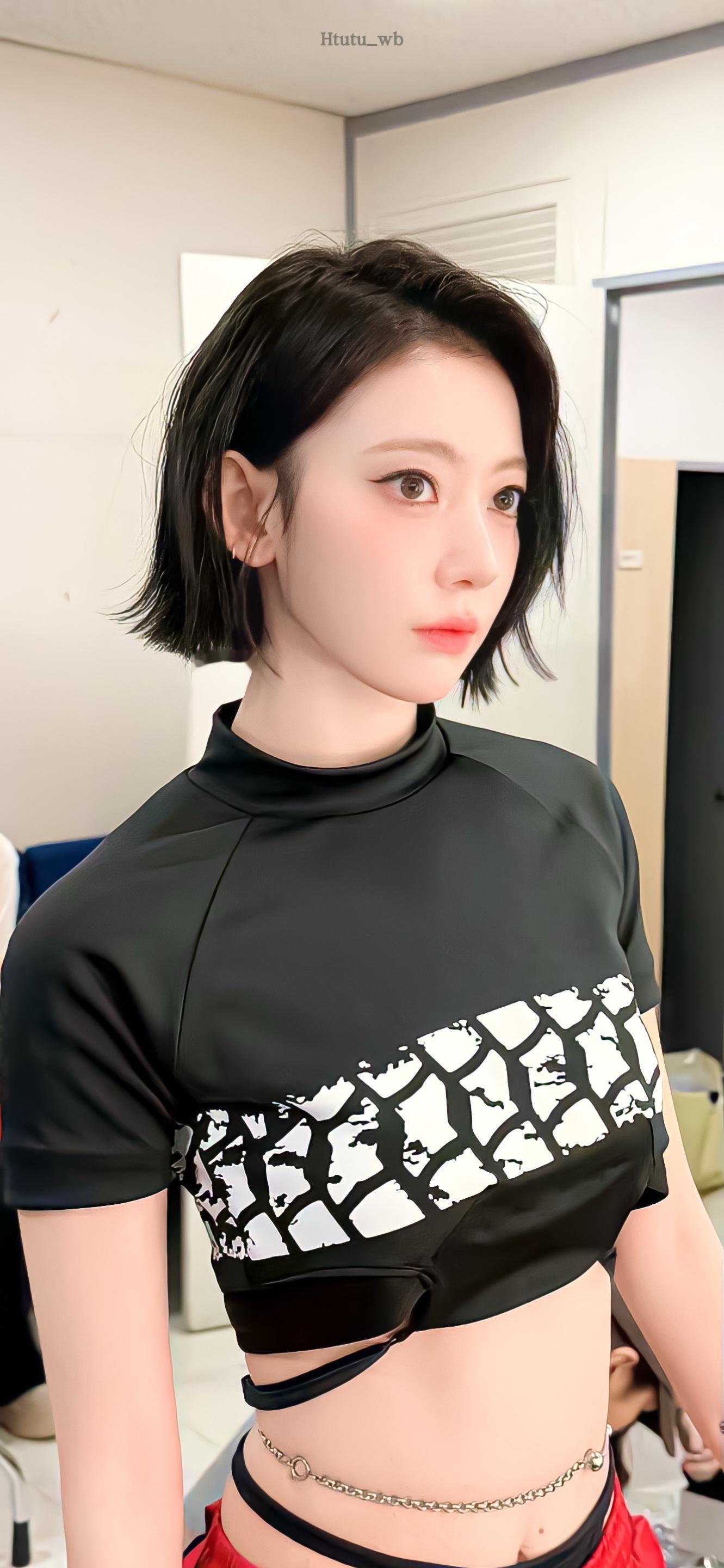 宫脇咲良Sakura壁纸来啦～🧸🌸