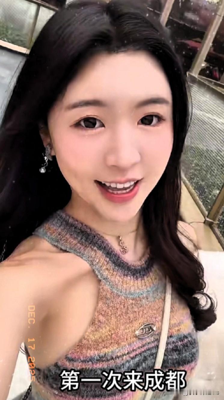 看到马来西亚华人的发声，总会下意识跟新加坡的朋友对比！那边精英范儿十足，但