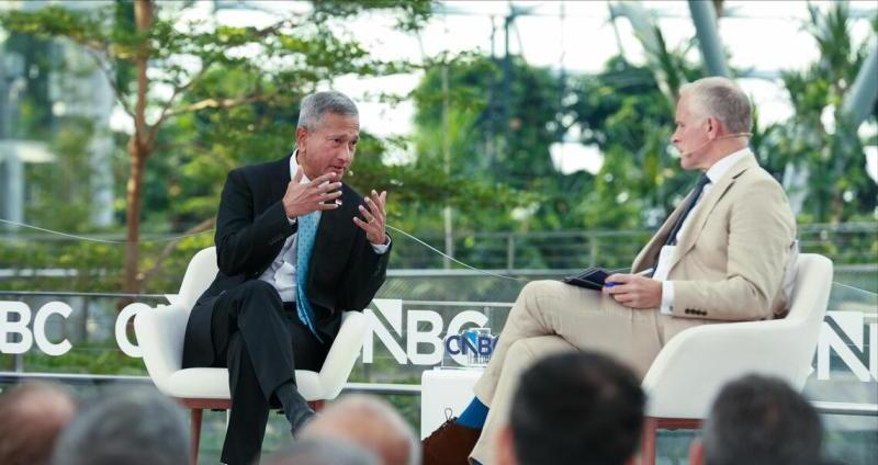 新加坡外交部长维文4月22日与美媒CNBC节目主持人对话时提醒：中美关系若破裂、