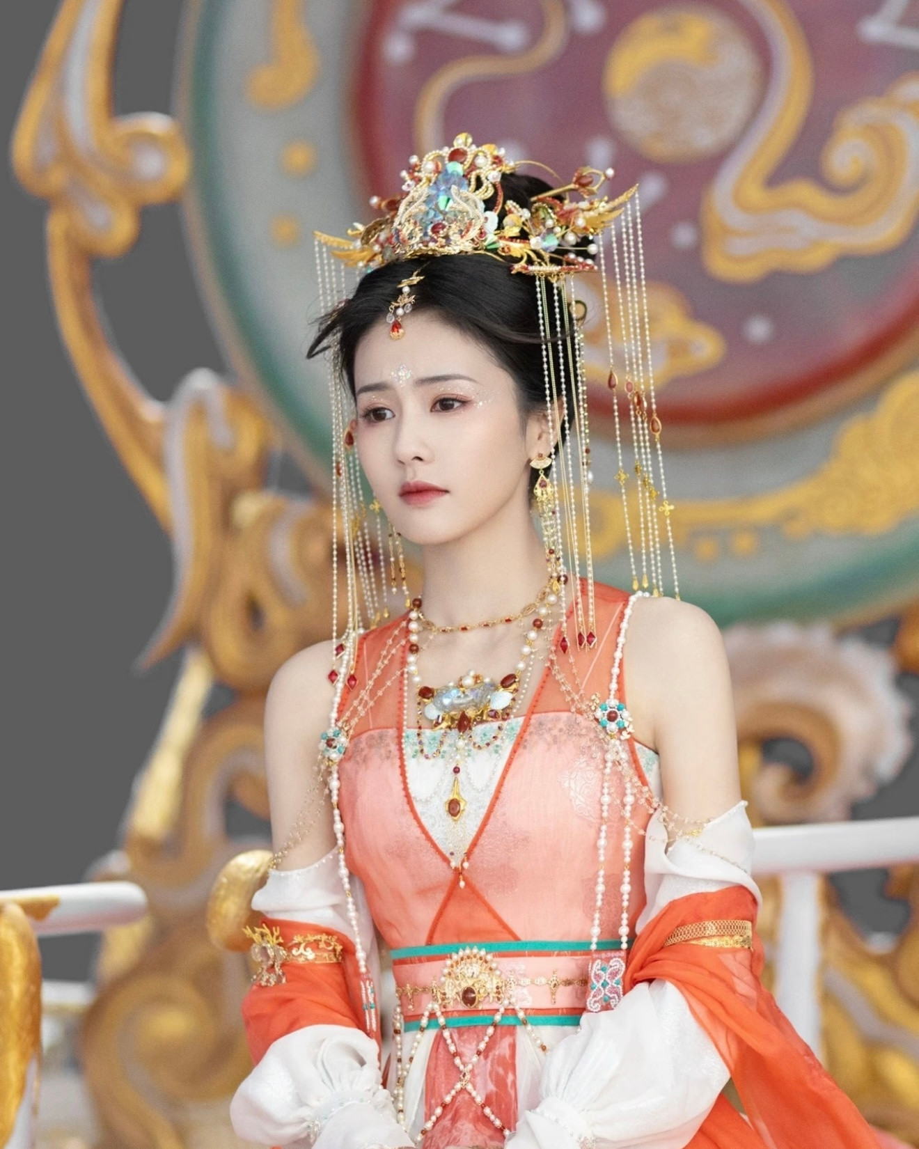 我们桑酒是蚌精公主哈白鹿演蚌精vs虞书欣演蚌精