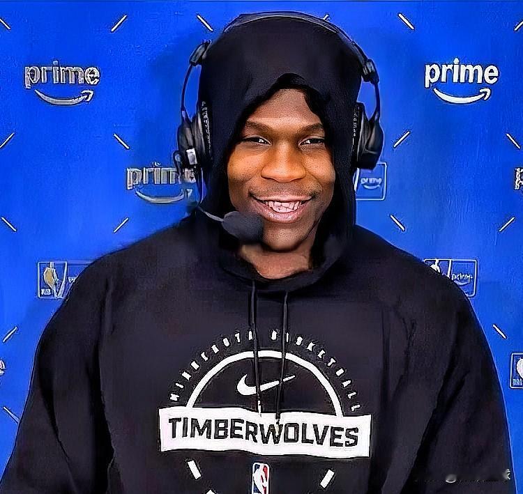 森林狼赢球后，华子说出了心里话！今日森林狼以123-111战胜联盟第一雷霆。