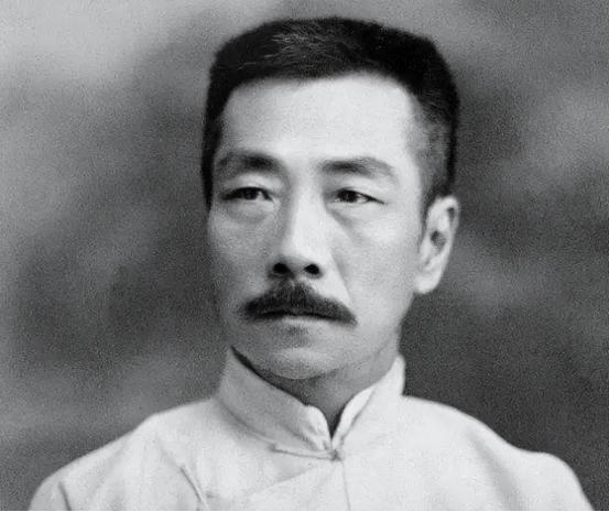 1936年，鲁迅先生突然去世，医生也没能查清具体原因，直到48年