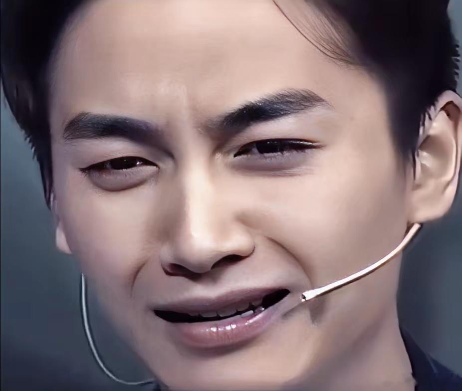 陈晓一觉醒来又该哭了！明明自己什么都没做，却因为喻恩泰离婚的事情，自己又被骂了！