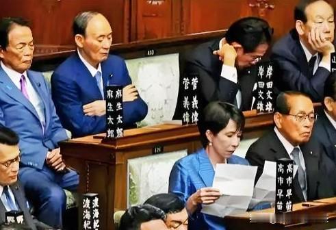 昨天咱们驻日大使馆那场记者会，算是把日本社会的“底裤”看透了。你看今天日本那