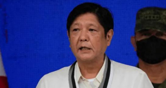 自中国拒买菲律宾香蕉以来，菲律宾香蕉协会负责人怒吼：“中国断绝了30万蕉农的活路