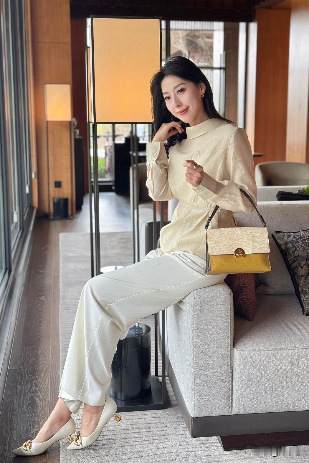 早秋cleanfit｜主打一个简约高级～喜欢这样的简约气质穿搭下班就是美美约