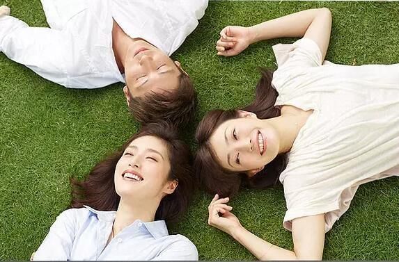 人性是经不起考验的人性，犹如深不可测的幽潭，别去测试，它会让你陷入失