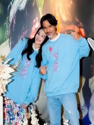 冯德伦对生孩子的态度，太圈粉了。我爸听完冯德伦的采访都说，这才是真爱。冯德伦