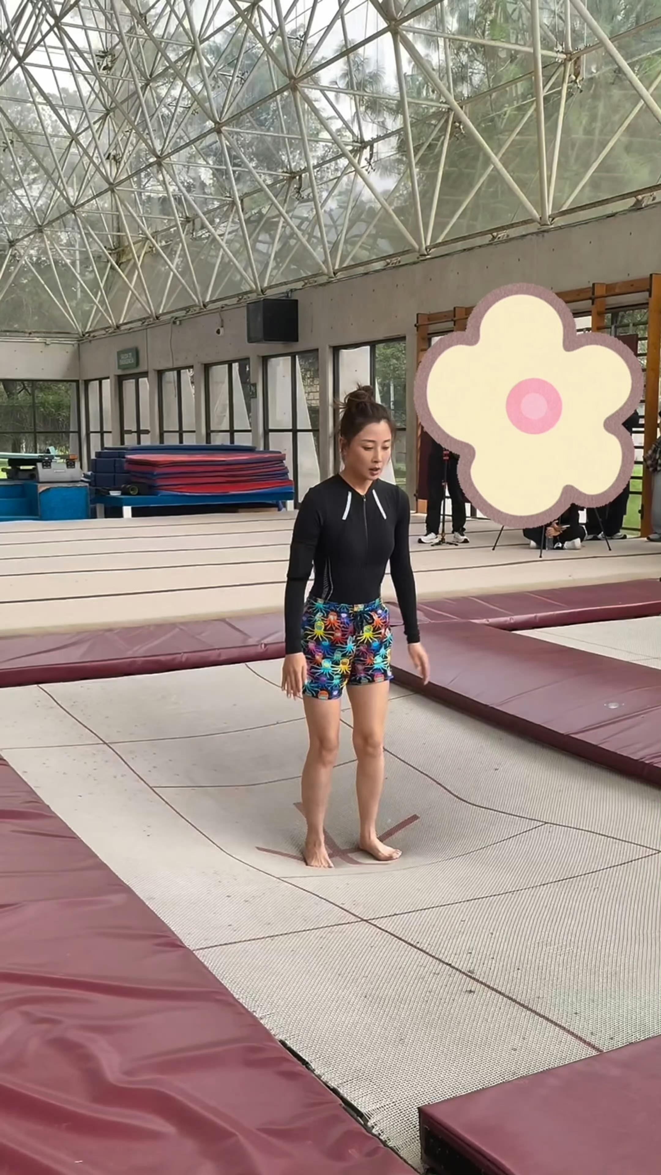 殷桃花儿与少年​​​