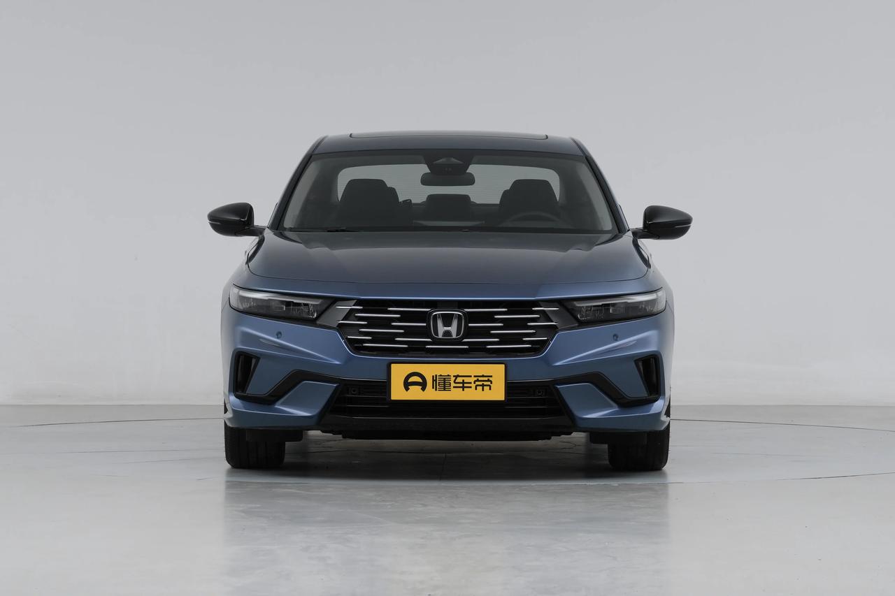 本田雅阁，这样的颜值，居然还能月销13441辆。11月份，本田雅阁卖了134