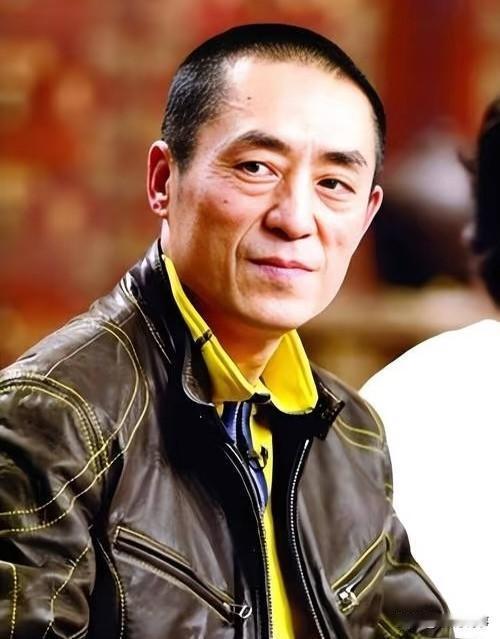 张艺谋已经75岁了，别的导演到这个年纪早就退休享福，他却越干越有劲，完全停不下