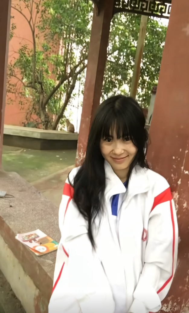 叹青春它过的太匆匆。