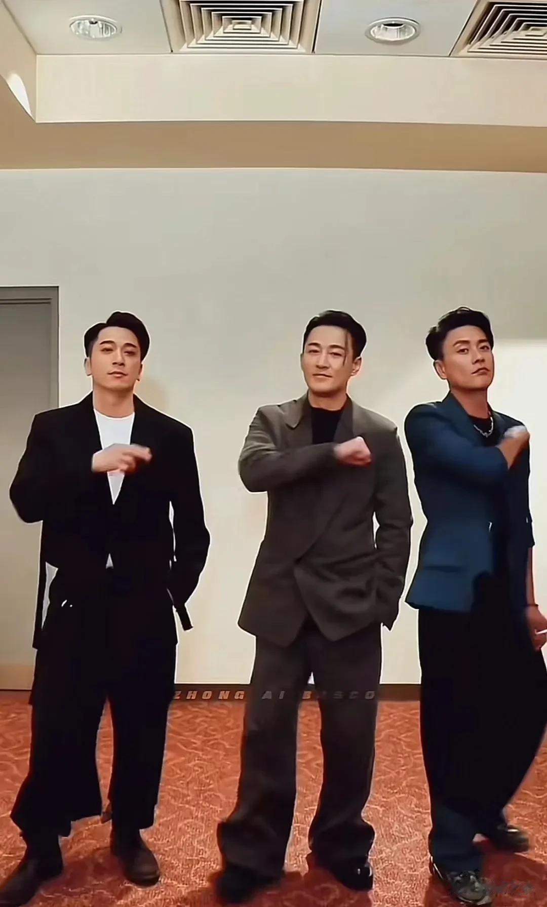 古天乐在寻秦记把林峰带了出来，林峰在大唐双龙把吴卓羲带了出来！林峰结婚以后，应该