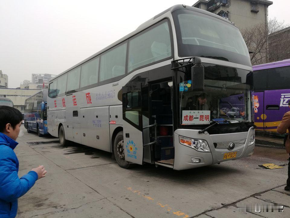 四川成都市曾经的省际长途线路（一）成都—乐清成都—垫江许昌—成都成都—忠