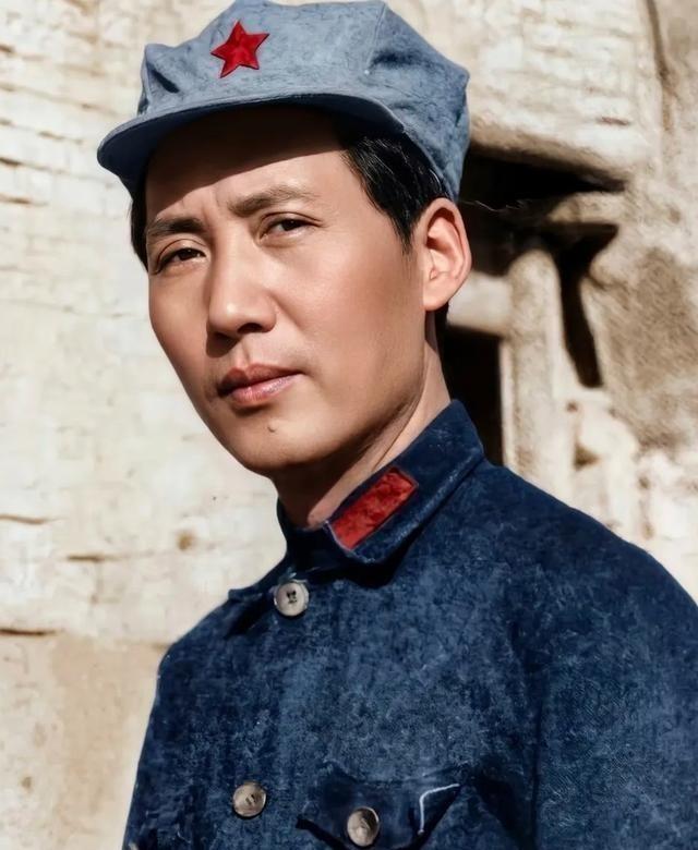 为啥不收拾日本？毛主席曾道破关键，不是怂是顶级大格局！毛主席早把底说透了：“日本