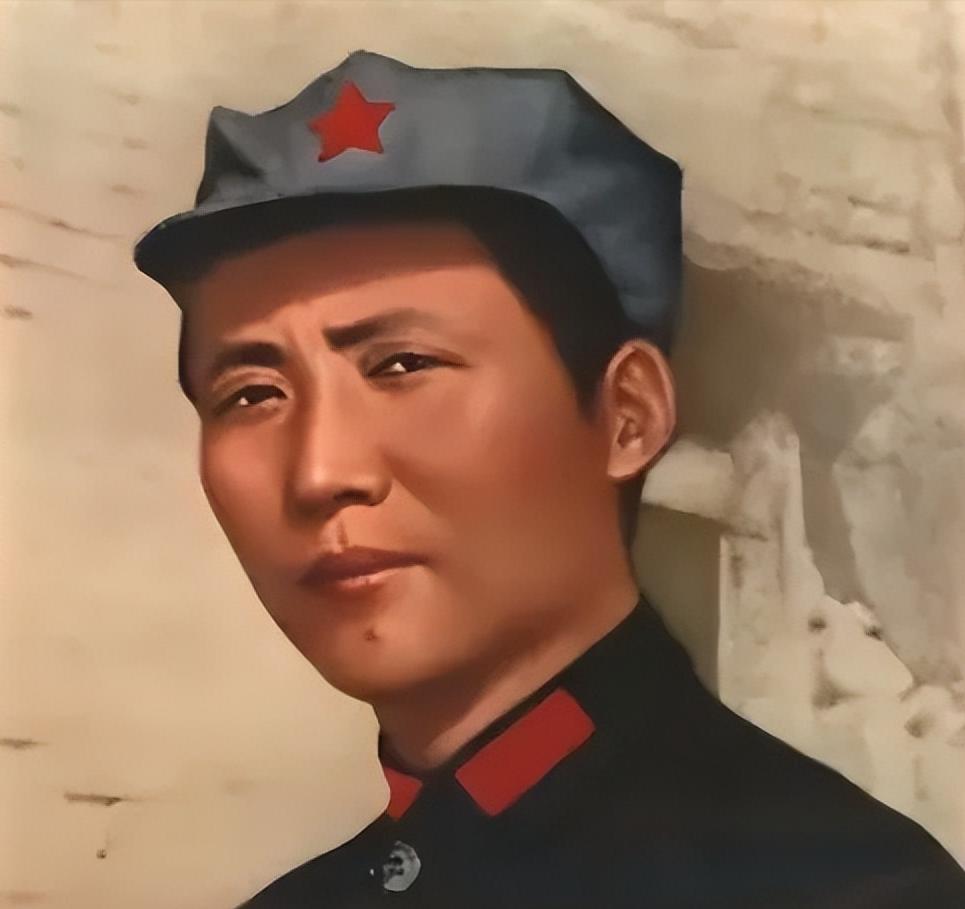 八一建军节到啦，在这个光辉的日子里，向毛主席致以最崇高的敬意和怀念。这张照片