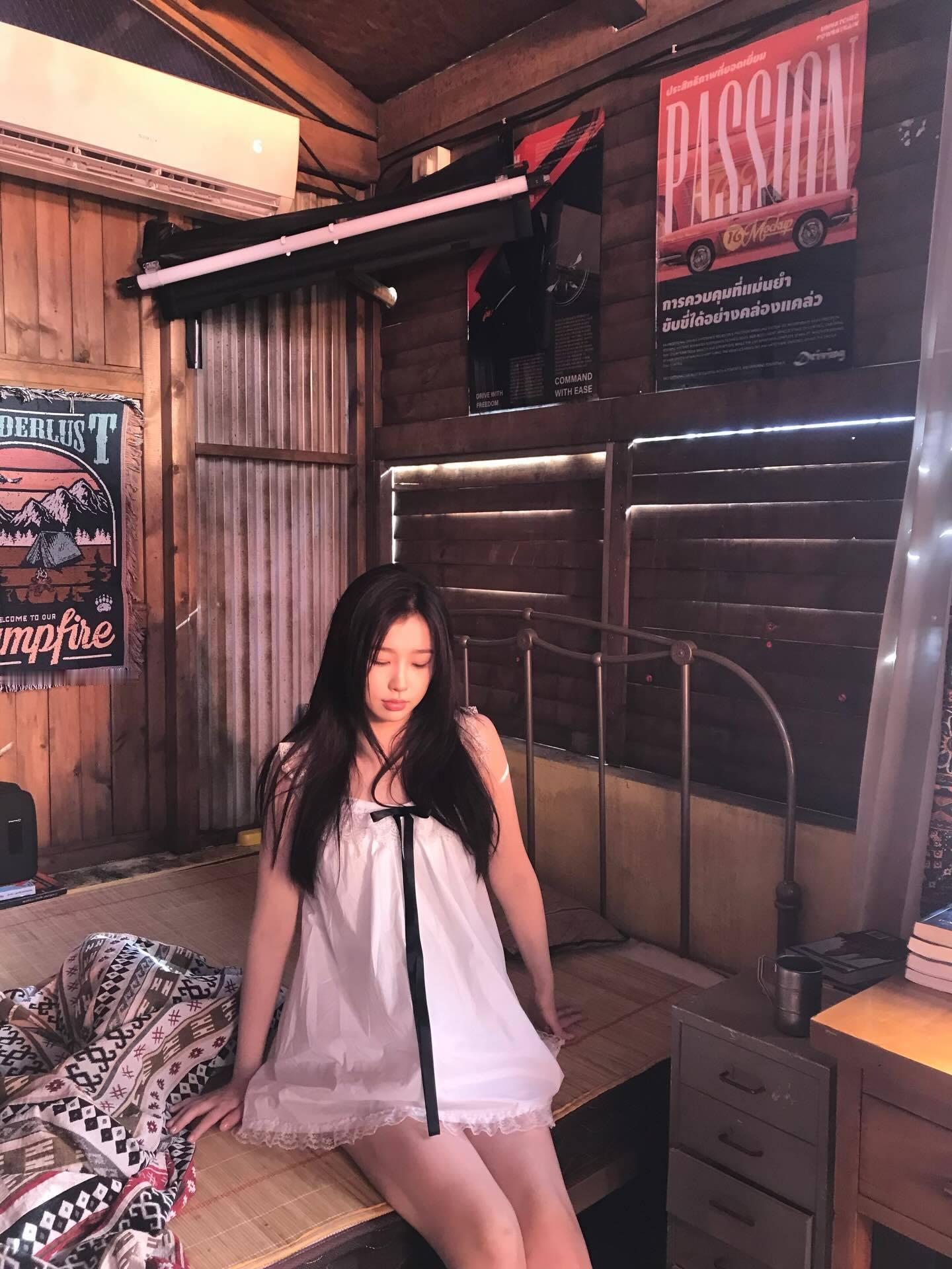 虞书欣ins也更新了双轨收官姜暮宝宝舍不得你我们下一个角色再见