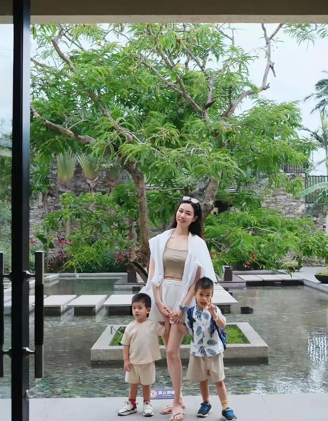 财色永远都是小问题却能摆上台面，也最容易被津津乐道。大和尚释永信虽然四大皆空，但