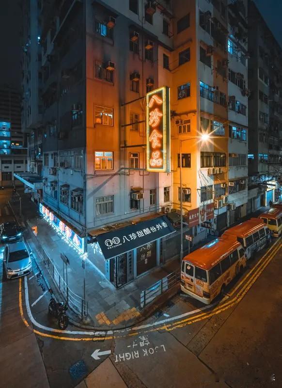 收入不涨，阶级固化，换房子会变的越来越难，大部分人都会住在老房子里面的。大家可