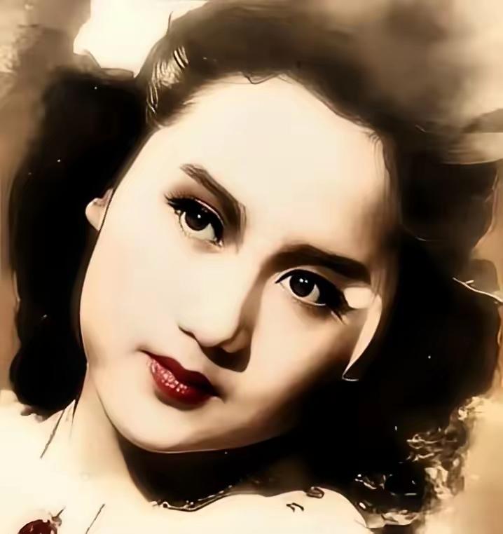 千金弃锦衣，喋血锄奸：1941年上海，她用红颜热血护山河！1941年的上海