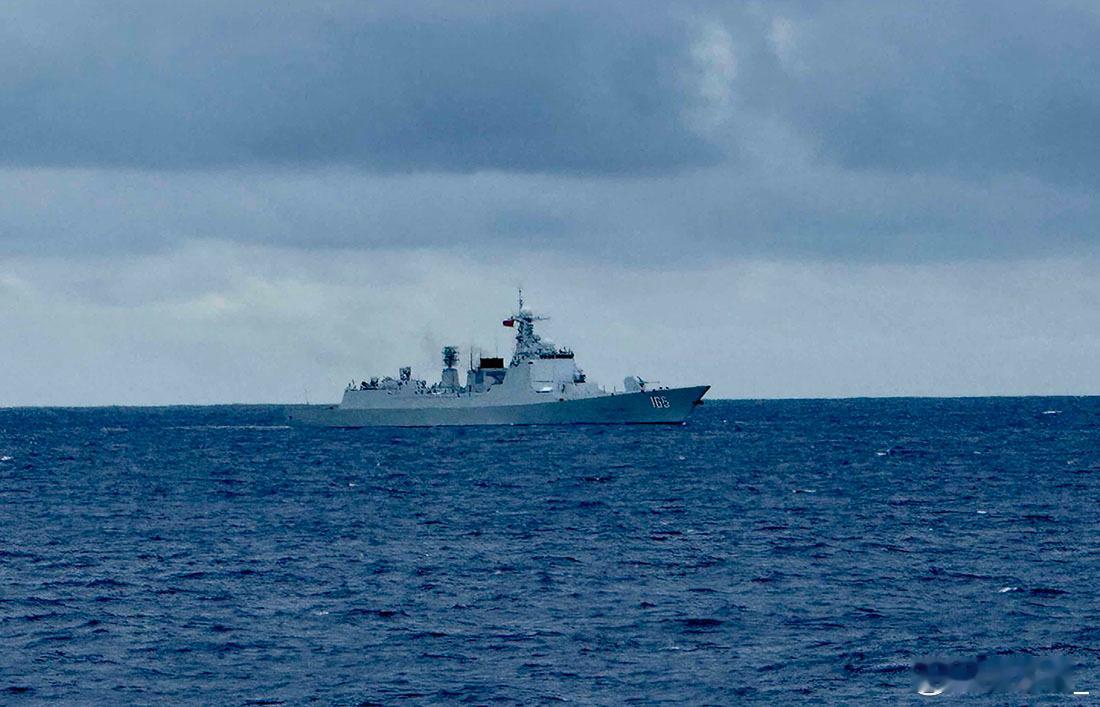 165湛江舰严密跟监菲美澳新的“海上合作活动”：南海态势​​​