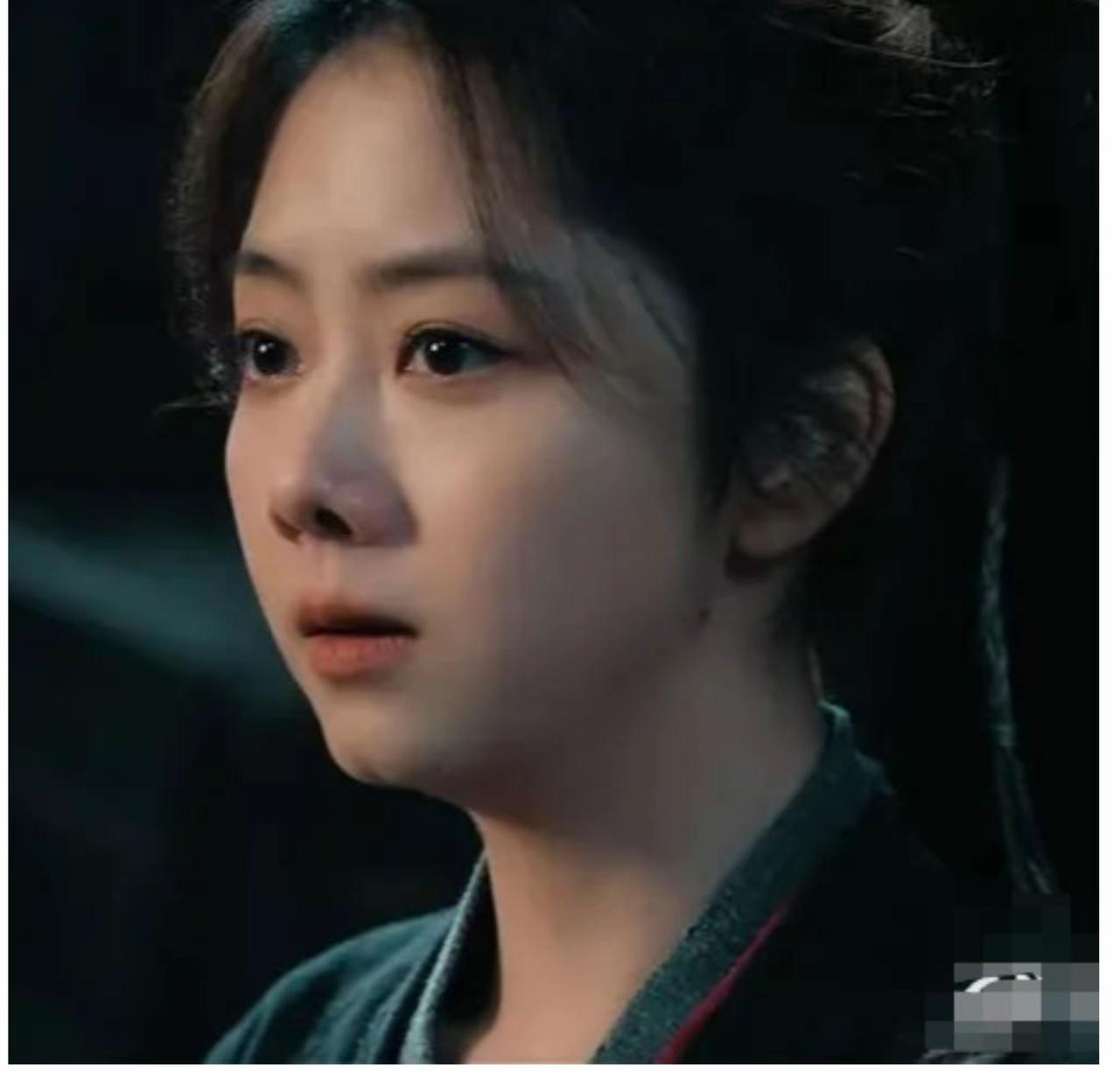 谭松韵的颜值并不适配“仙侠剧”，我原本是冲着赵丽颖才去看的。看了几集《逍遥》，