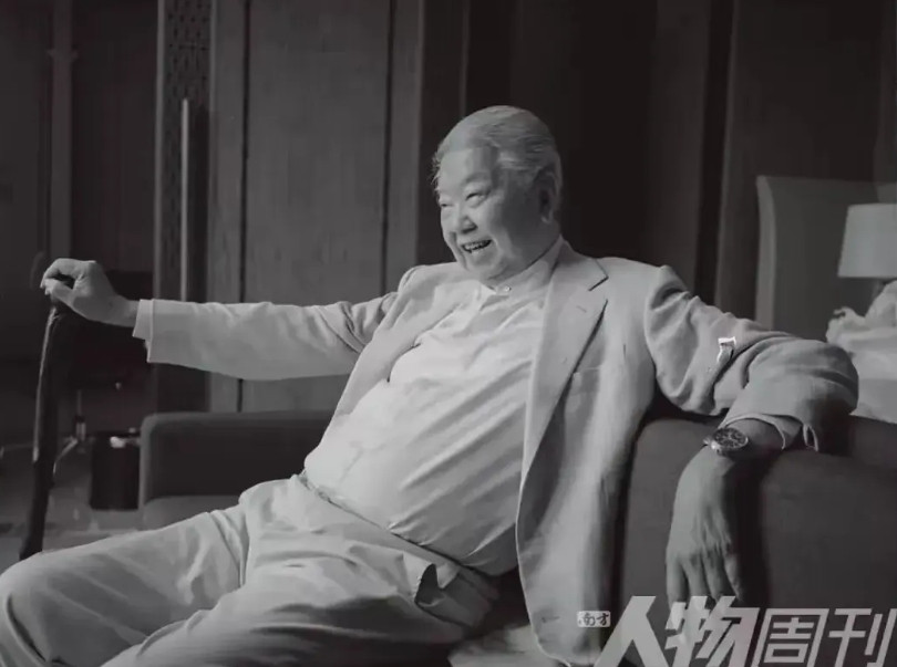 香港人总喜欢凑四，什么四大天王，四大家族，四大才子。特别是四大才子，蔡澜就是一个