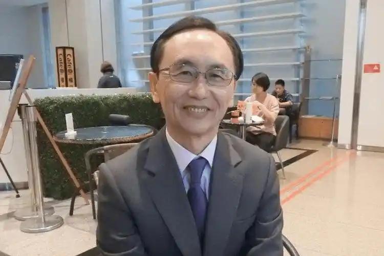 吴子嘉骂民进党“H蛋到底”，骗子最懂骗子的人伎俩了！吴子嘉这次是真不打算留面