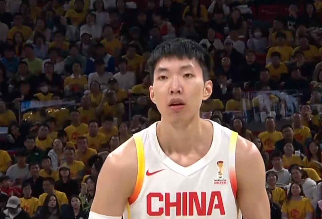 中国男篮2连败！队史首次连续输给韩国队，最多输32分，球迷：郭士强辞职吧，给自己