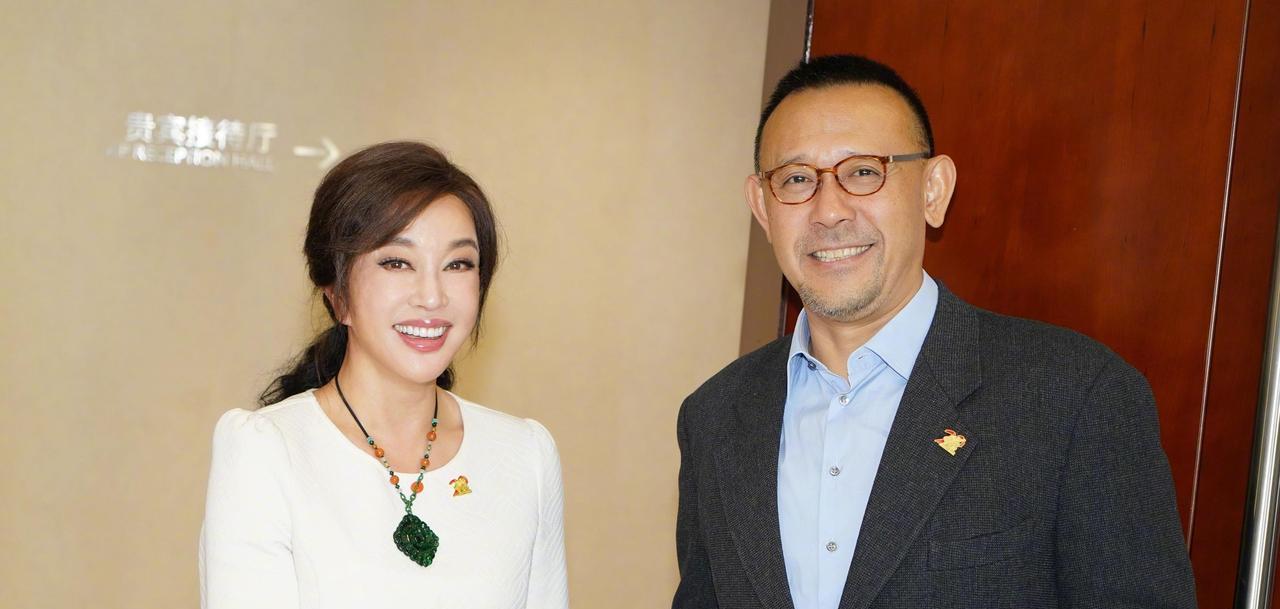 1997年，宁静第一次上美国婆家，婆婆笑眯眯的问她：我家有5000亩地，你想要什