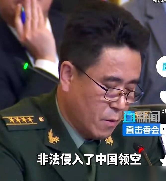 荷兰女防长刚刚结束一场慷慨激昂的演讲，主题是尊重、主权和国际法。我要是在现场