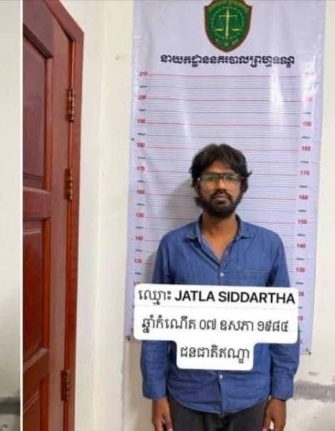 2名嫌疑人被移送法办柬埔寨警方通报，已将两名涉嫌谋杀中国女导演赖雨晴的中国和