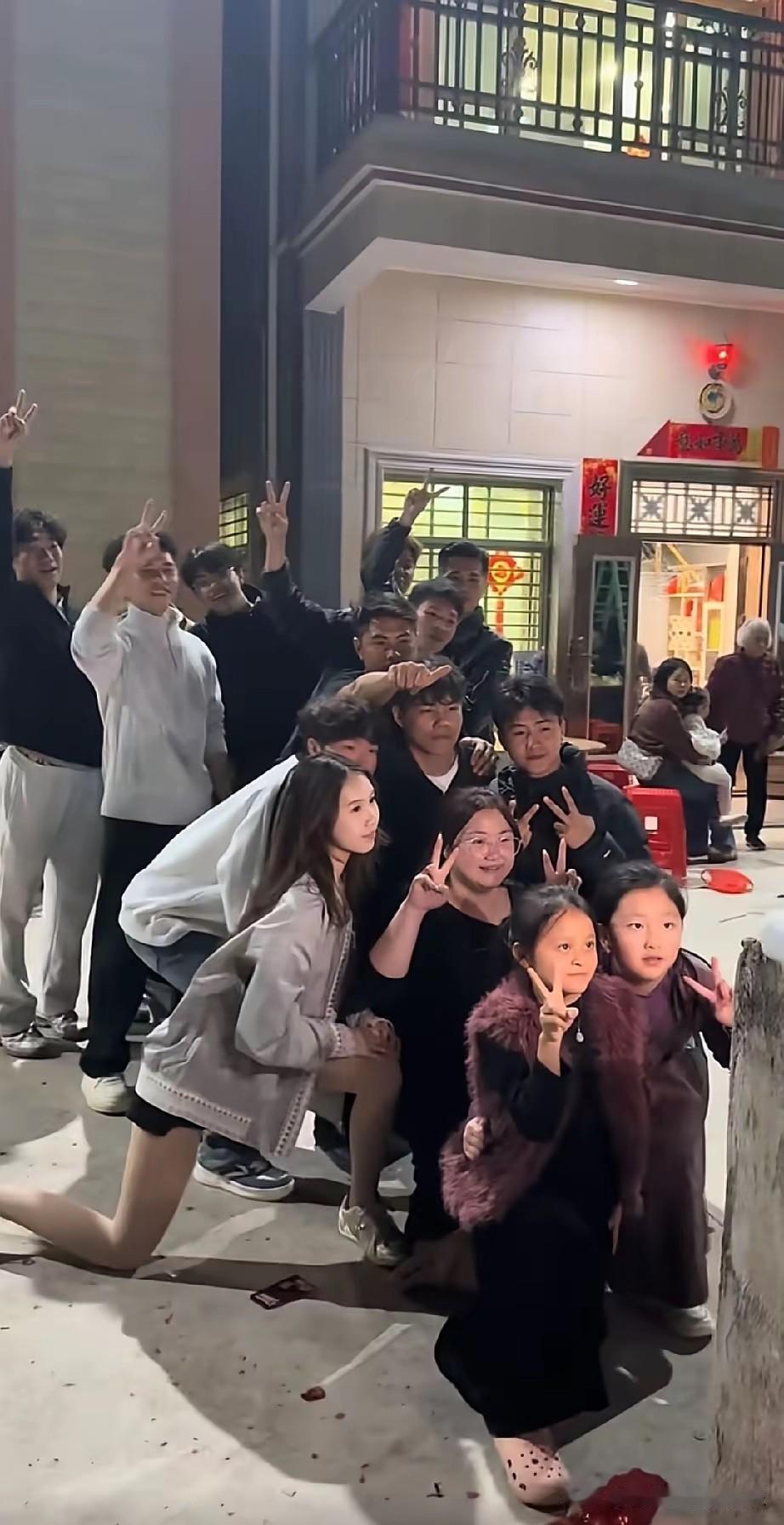 一看就知道，这是一个大户人家。