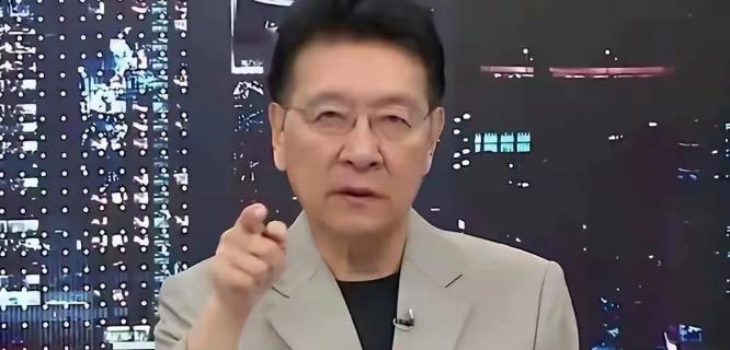 赵少康：“如果大陆有邀请，他会来北京看93大阅兵。”赵少康是谁？这位75岁的老