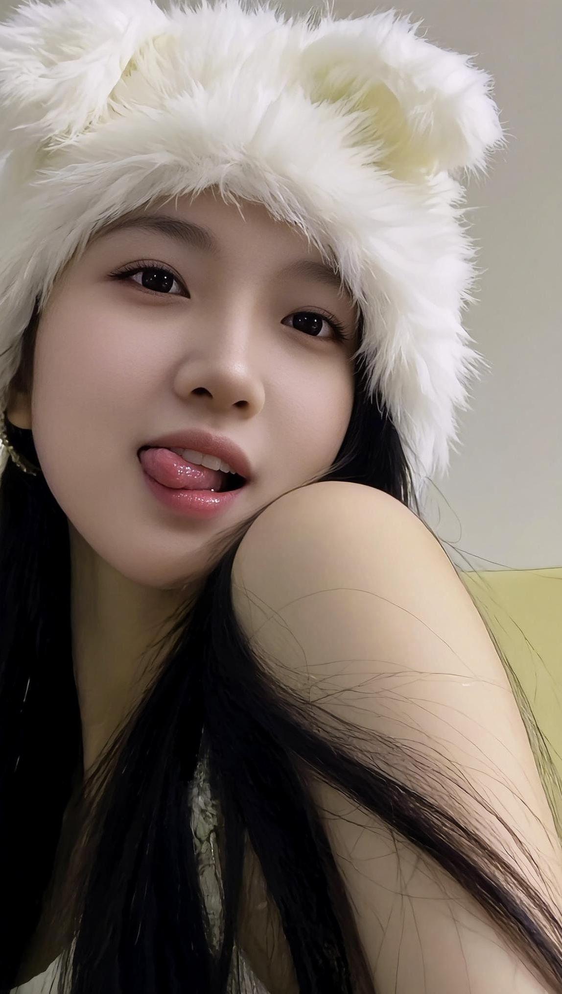 冬日萌宠风，毛绒帽出街，甜美俏皮，元气满满！🌟💖