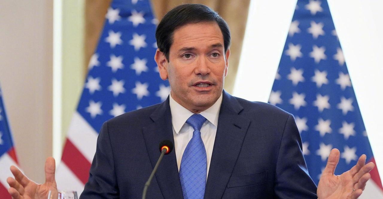 美国国务卿鲁比奥在与匈牙利总理欧尔班举行的联合新闻发布会上称:“中国是世界第二大