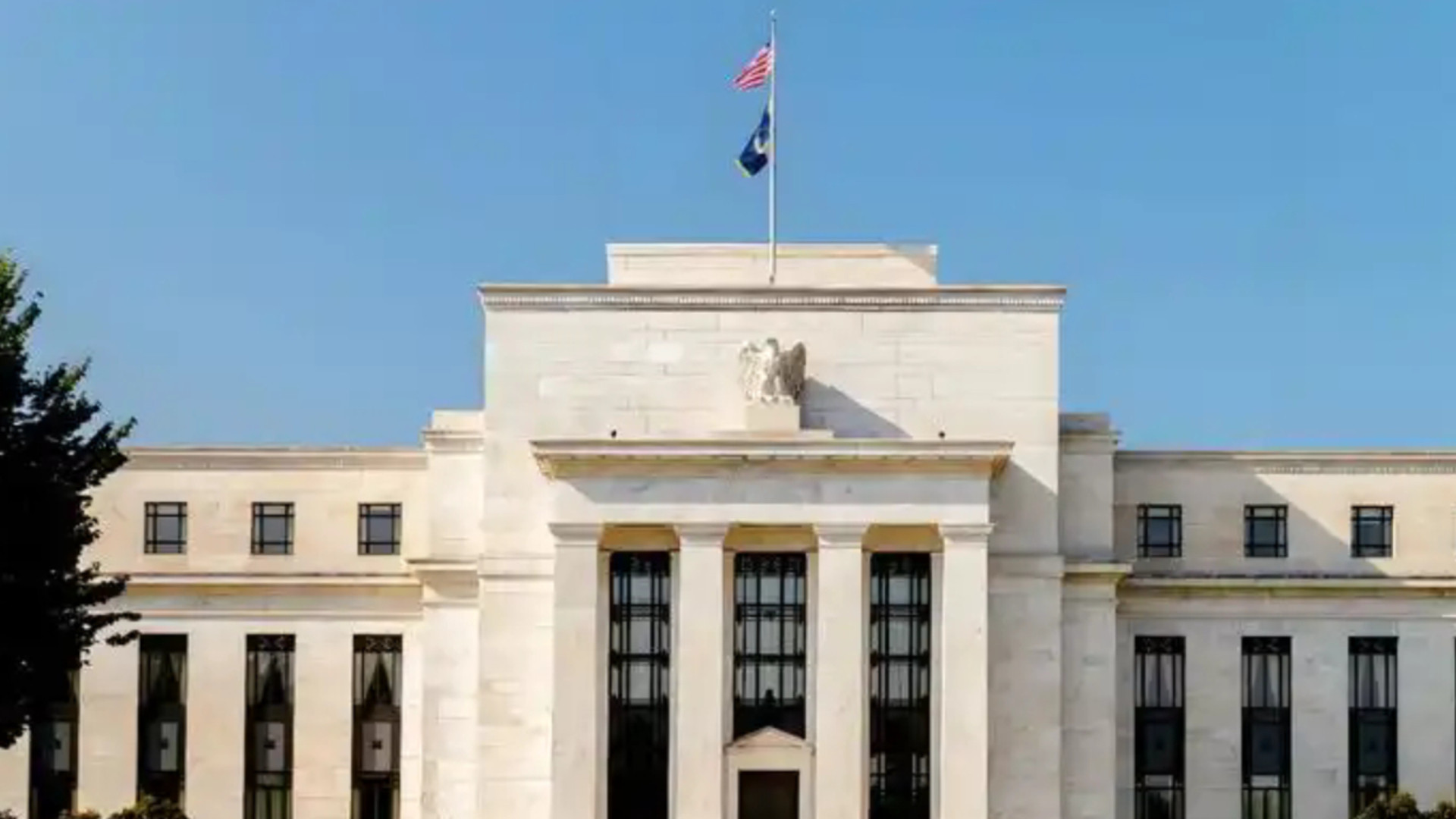 美联储宣布：不降息！