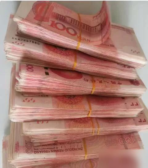 存款不要贪多，达到“这个数”，你的后半生就已经很有底气了，前阵子刷短视频，连着刷