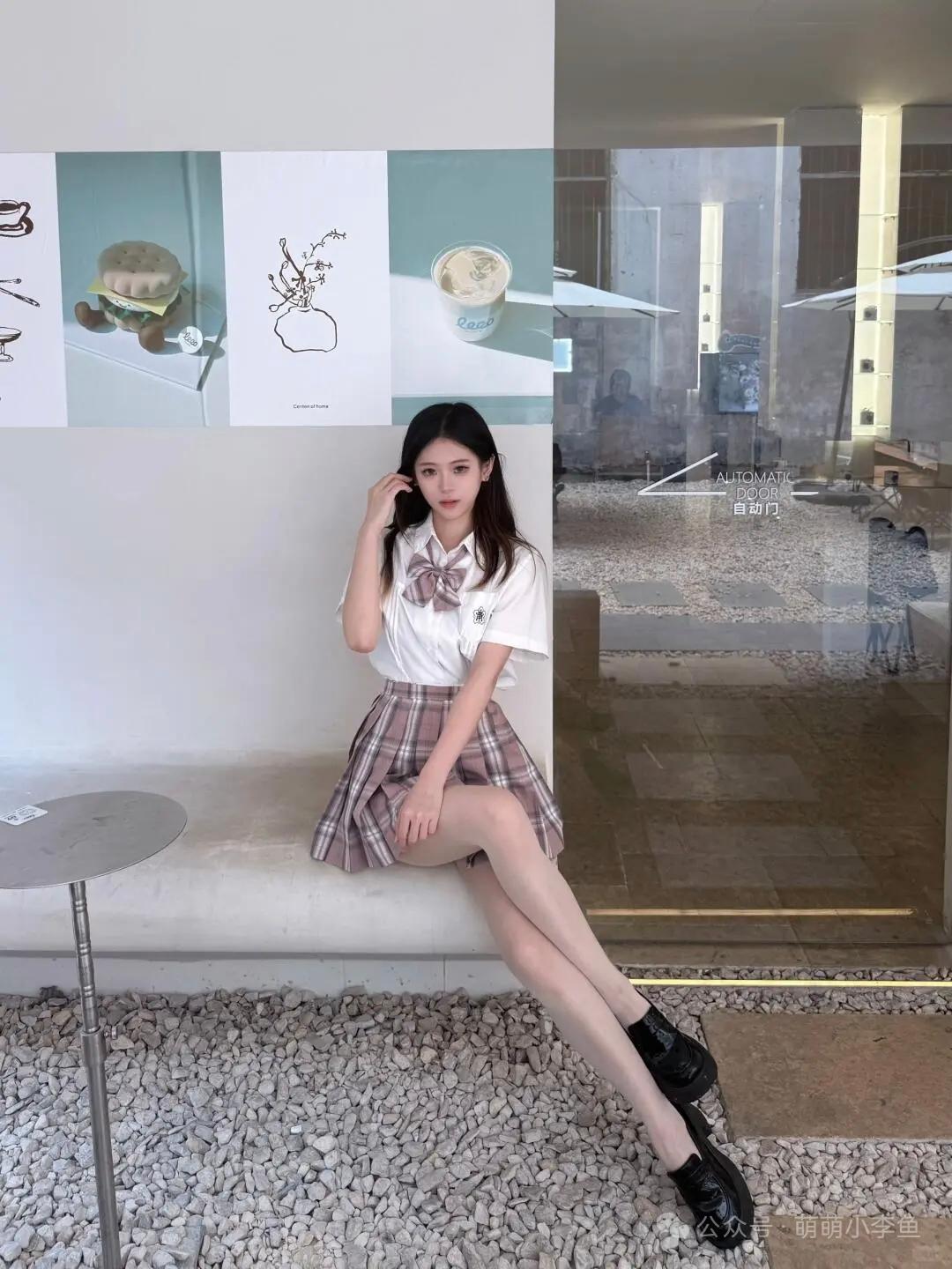 清新脱俗的女孩子是什么样子的呀颜值